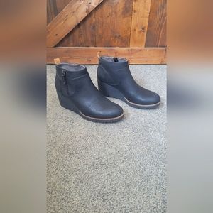 DR. Scholl's Bianca Ankle wedge boots